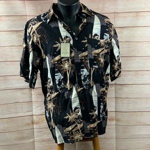 Ivy Crew Short Sleeve Tropical Button Down